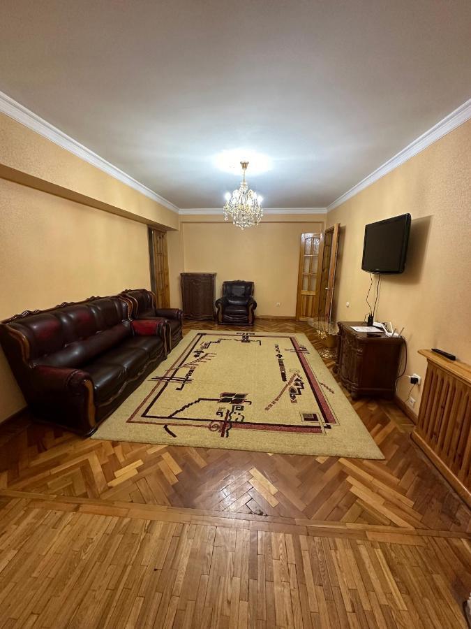 Апартаменты У Парка Голубые Купола И Цум Apartments At Blue Dome Park 타슈켄트 외부 사진